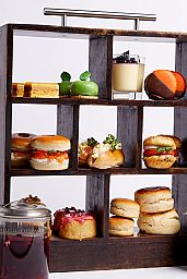 Tate Modern Official Discovery Tour with optional Afternoon Tea