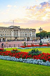 London In One Day Tour with River Cruise