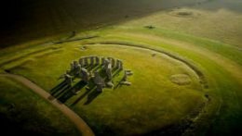 Windsor Castle, Stonehenge & Bath (French) - excluding Roman Baths